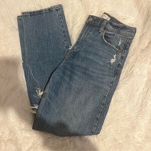 Abercrombie size 2 R straight ultra high rise